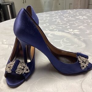 Badgley Mischka Heels RICH ROYAL BLUE. RHINESTONES TOO